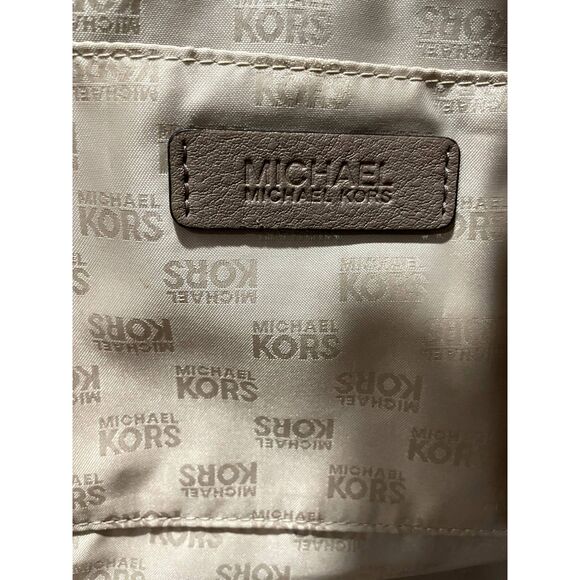 Michael Kors Luggage Hamilton Weekender Duffle, Beige Taupe - Picture 16 of 16